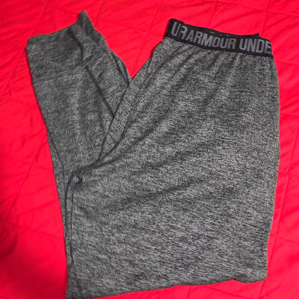 Grey Under Armour sweats